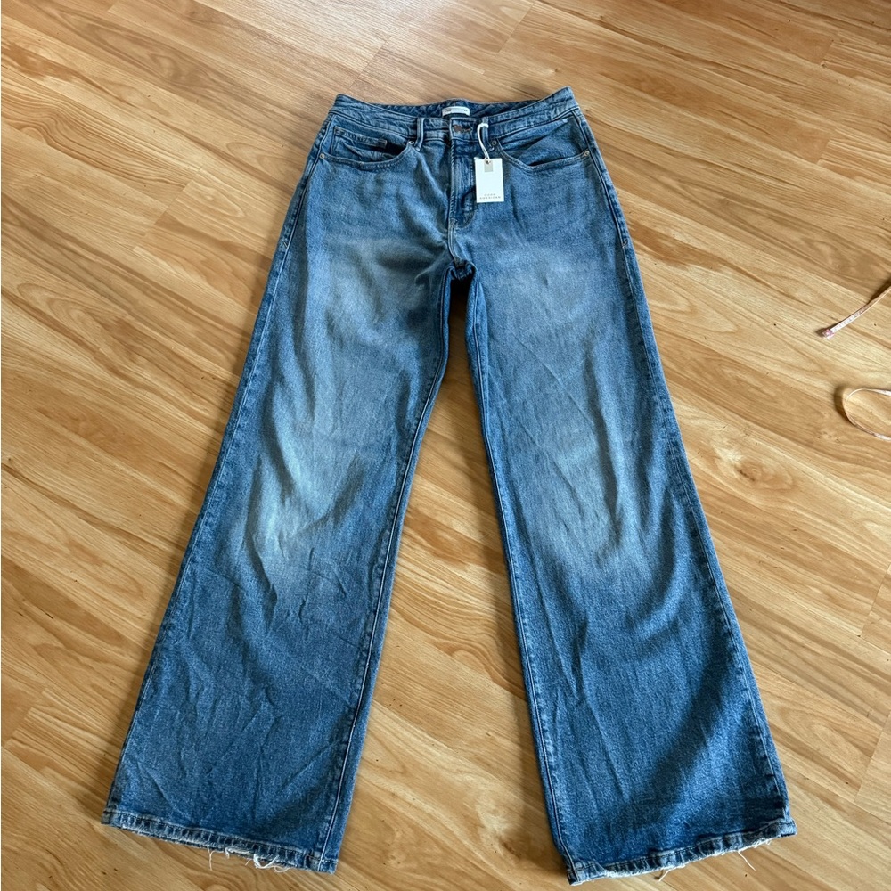 Ladies New Good American Good Ease Relaxed Mid-Rise Wide Leg Jeans - Sz 8/29